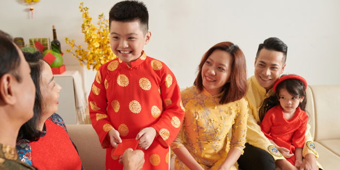 5 Ways to Avoid Stress During Chinese New Year Family Reunions