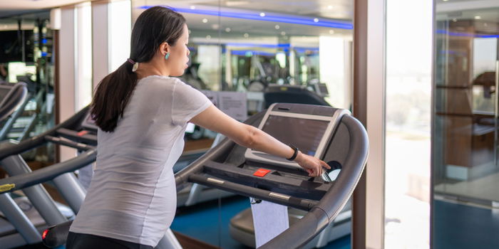 Safe Cardio Exercises for Pregnant Women: Benefits and Precautions