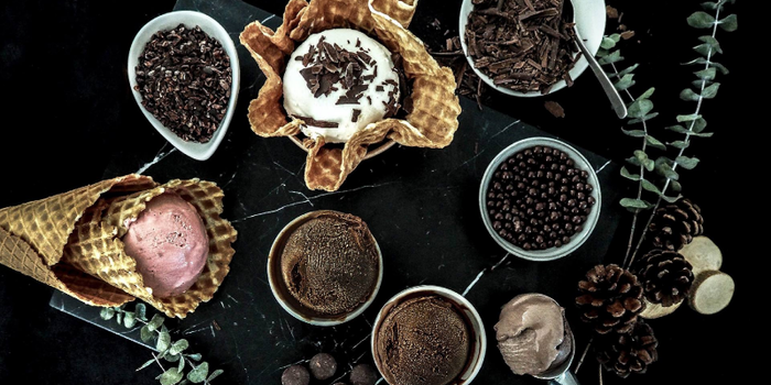 Find Dessert Near Me: Explore Sweet Delights