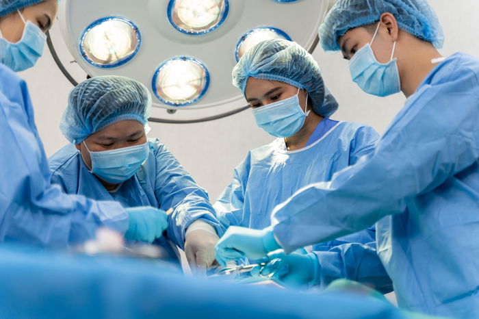 Building Your Birth Team: Essential Members for Pregnancy in Singapore