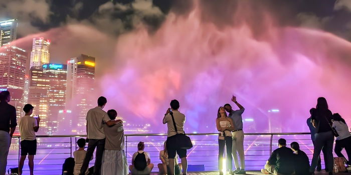 Spectra: A Light and Water Show at the Marina Bay Sands - What to Do Before, During, and After