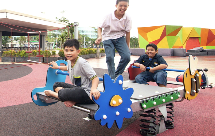 Oasis Waterpark @ Nee Soon East: Community Easter Egg Hunt