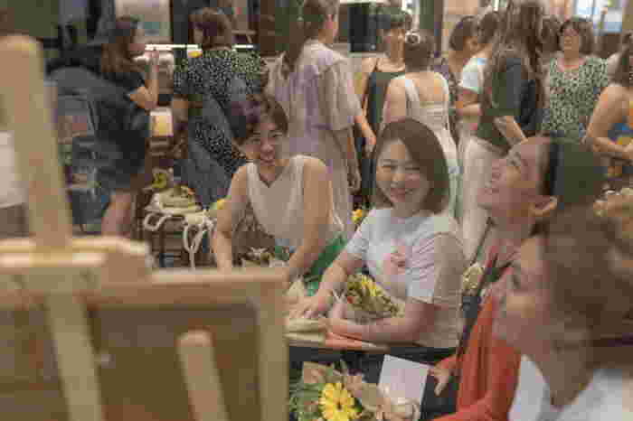 Harnessing Art to Heal: The Inspiring Journey of Alice Yu Yuebo and Mama on Palette