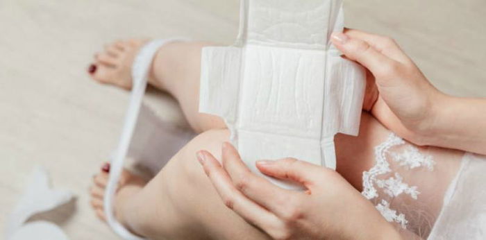 13 Best Women's Towels, Long And Leak-Proof 2025