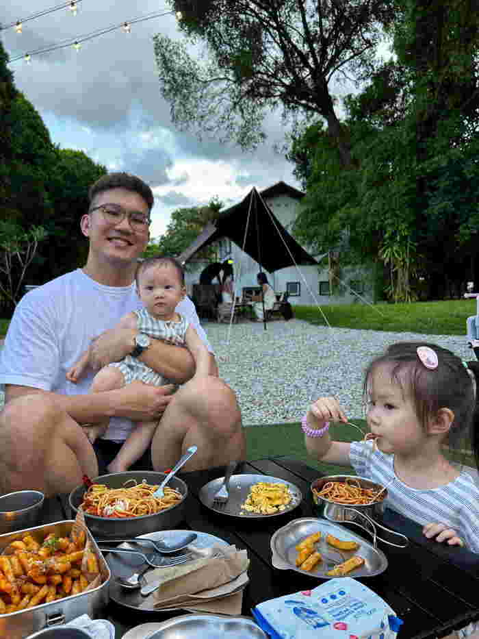 Spores Basketball Star Ng Han Bin Swaps Slam Dunks for Daddy Duties