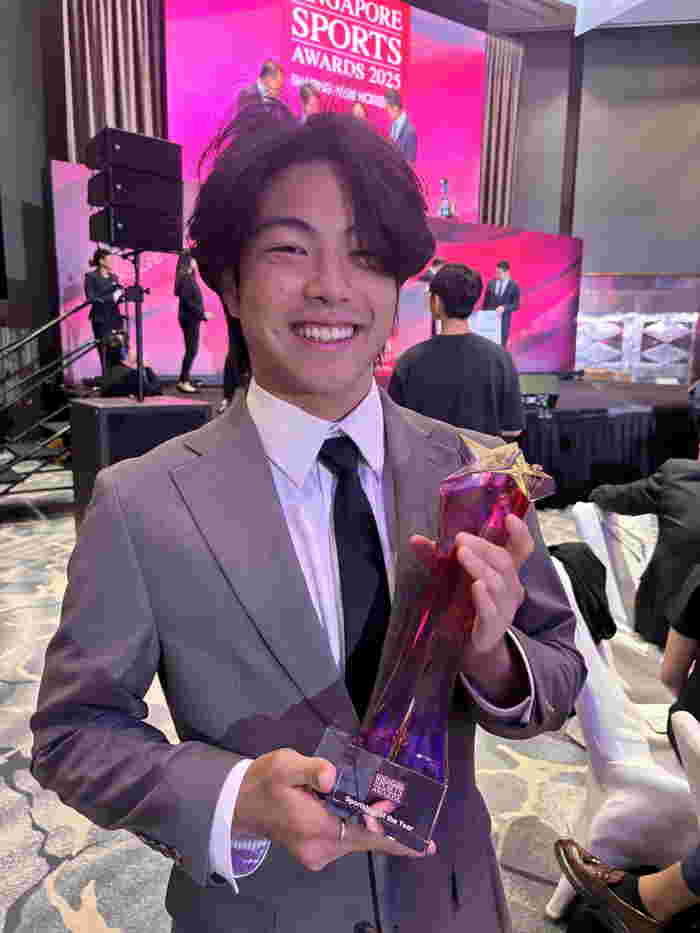 Singapores Sports Boy of the Year is 16 Years Old—And Literally Defies Gravity!