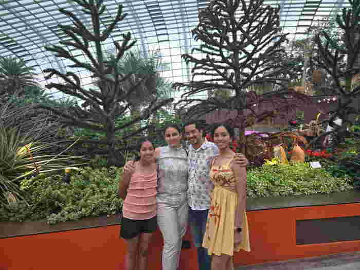 The Oncologist Who Left His Curls on the Floor for a Bigger Cause