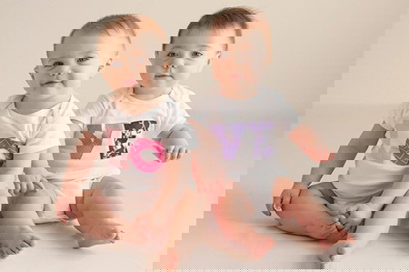 Ten-Con-Trai-Lot-Chu-Hoang