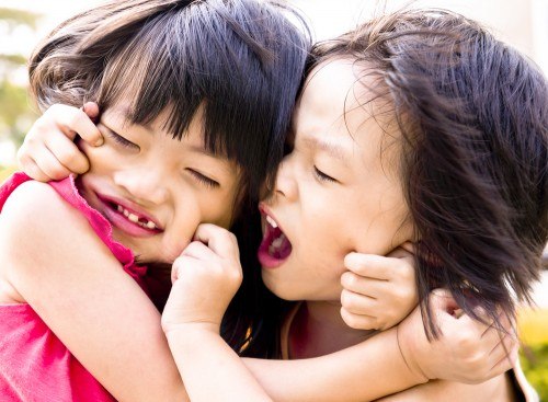 Anak-anak Berkelahi, Bagaimana Mengatasinya?