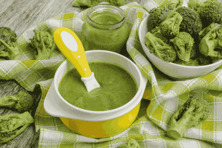 makanan pertama bayi