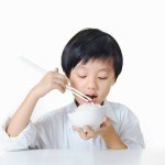 Penyebab Anak Hiperaktif dan Cara Menenangkannya Melalui Makanan