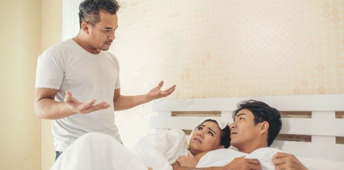 5 Alasan Mengapa Seorang Perempuan bisa Selingkuh dari Pasangannya