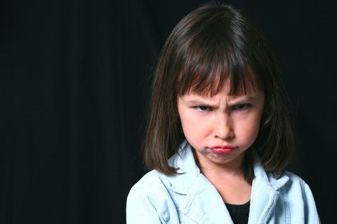 6 Tanda Anak Manja, Ini Penyebab, Cara Mengatasi dan Mencegah