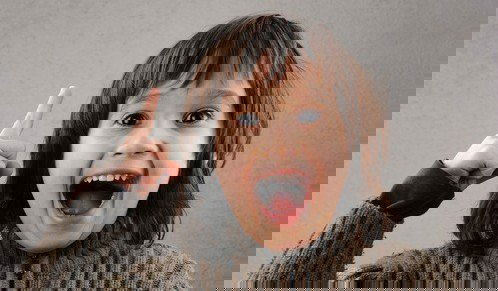 Membangun Imajinasi Anak