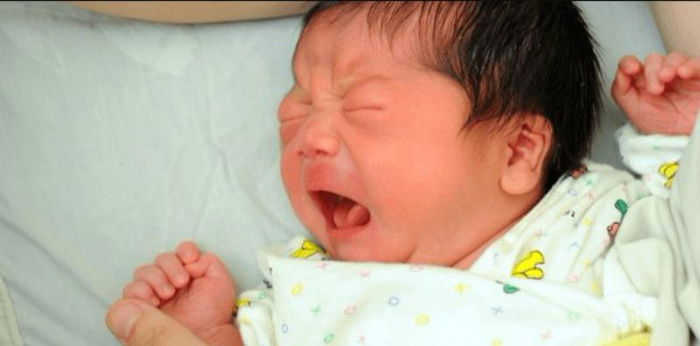 Ini 4 Gejala pada Bayi Baru Lahir yang Tak Perlu Bikin Anda Panik