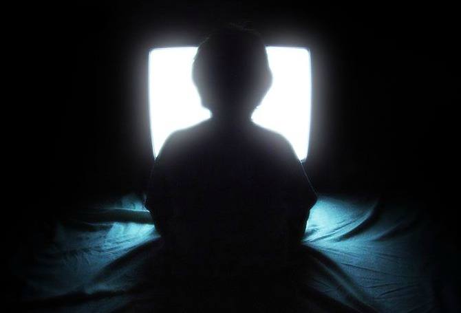 Bahaya Pornografi dan Kerusakan Hormon pada Diri Anak dan Remaja