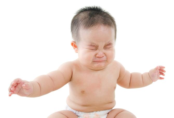 7 Mitos dan Kebiasaan Salah Dalam Merawat Bayi