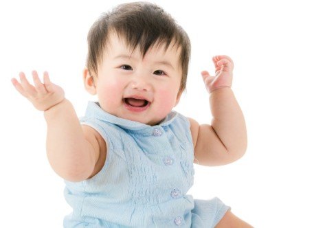 Panduan lengkap: Perkembangan anak 1 tahun 5 bulan