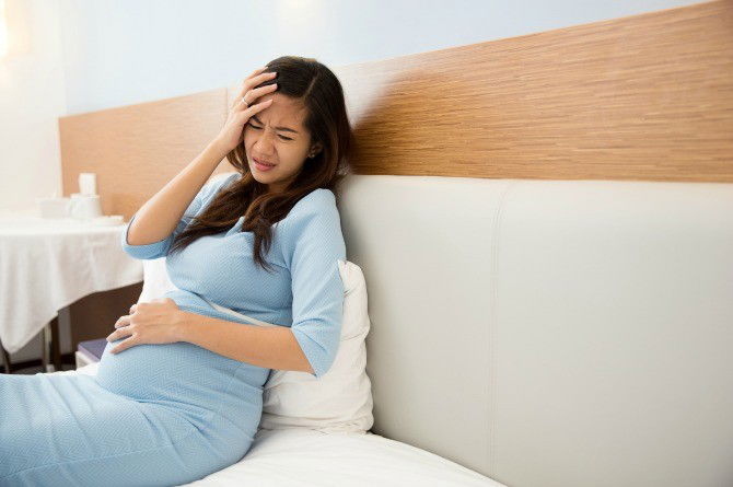 Morning Sickness Pertanda Ibu Mengandung Anak Cerdas?