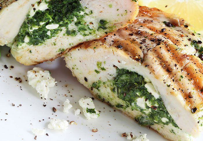 Resep Sehat Keluarga: Ayam Isi Bayam dan Keju Favorit Si Kecil