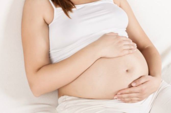 Cara Mengatasi Heartburn (Naiknya Asam Lambung) Saat Hamil