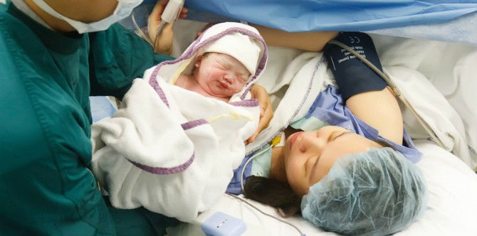 Penelitian: Bius Epidural Dapat Mengurangi Depresi Pasca Melahirkan