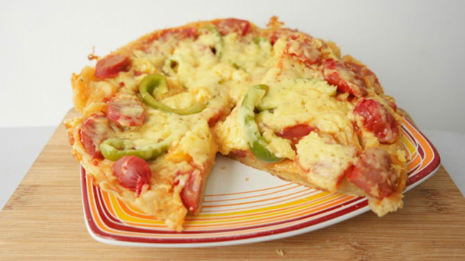 Resep Pizza Teflon Rumahan, Super Mudah & Anti Gagal!