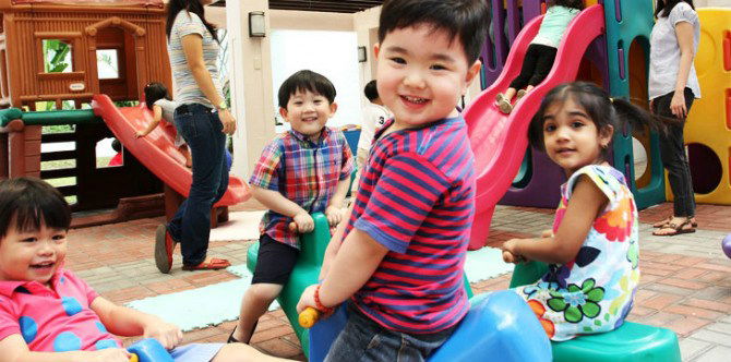 10 Pertimbangan dalam Memilih Preschool/Pra-sekolah Terbaik untuk Anak