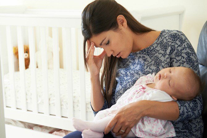 6 Kebohongan yang Dapat Dikatakan pada Ibu Baru Untuk Membantunya Melewati Tahun Pertama