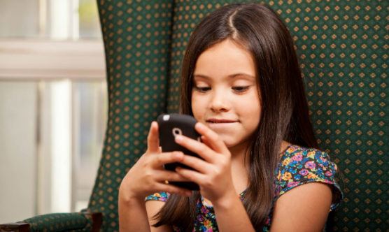 Parents, Ketahui Seputar Sexting yang Umum dilakukan oleh Remaja dan Cara Menyikapinya ini