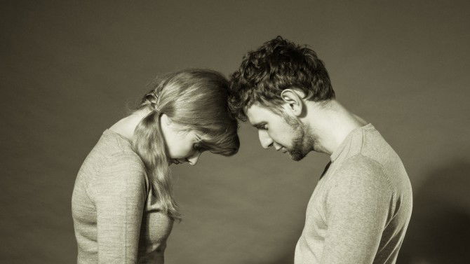 7 Tanda Pasangan Anda Alami Depresi, Pahami Agar Bisa Membantunya