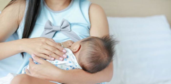Perjuangan Seorang Ibu Jalani Induksi Laktasi Demi Susui Anak Adopsi
