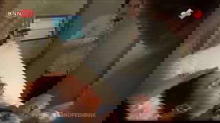 [Video] Lihat Reaksi Kocak Suami Saat Dampingi Istri Melahirkan Ini