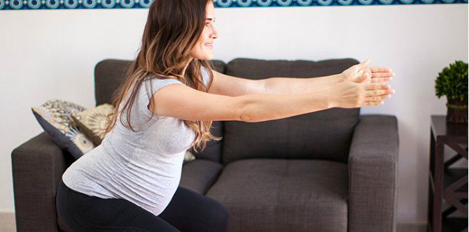 Manfaat Squat Saat Hamil yang Tak Boleh Bunda Lewatkan