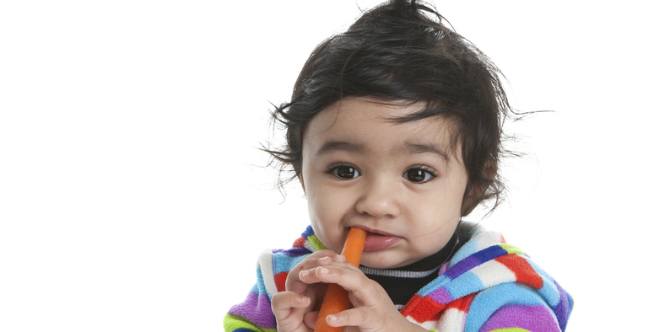 Bayi 8 Bulan Bisa Apa? Ini Semua Milestones yang Penting di Usia Si Kecil, Parents!