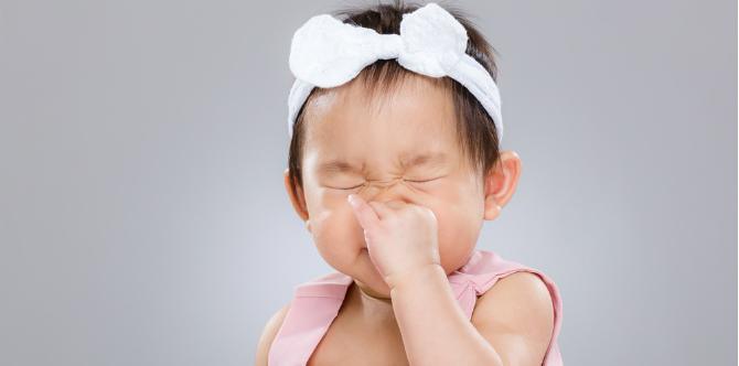 Bahaya Menggunakan Balsem untuk Mengobati Flu Anak, Ini Faktanya