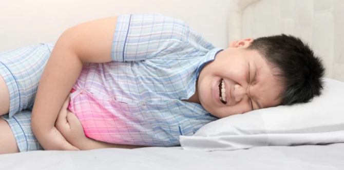 Ini 7 Penyebab Sakit Perut pada Anak dan Kapan Harus ke Dokter