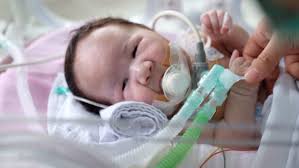 Adam Fabumi meninggal