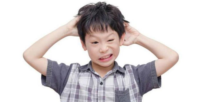 7 Cara alami untuk menghilangkan ketombe pada anak