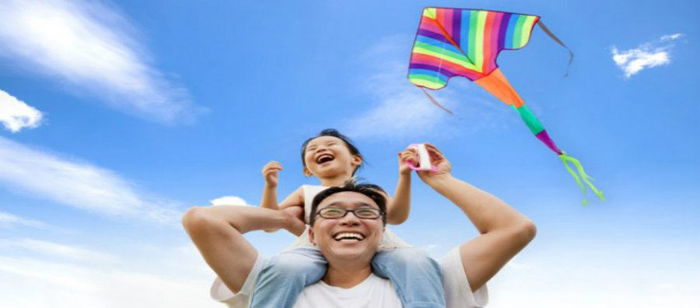 Benarkah Ayah Lebih Sayang Anak Perempuan Dibandingkan Anak Laki-laki?