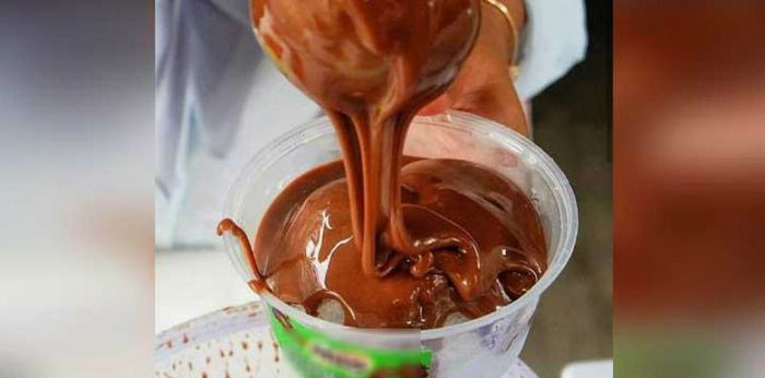 Anak suka es kepal milo? Segini lho kadar gula dalam camilan kekinian ini, Bun