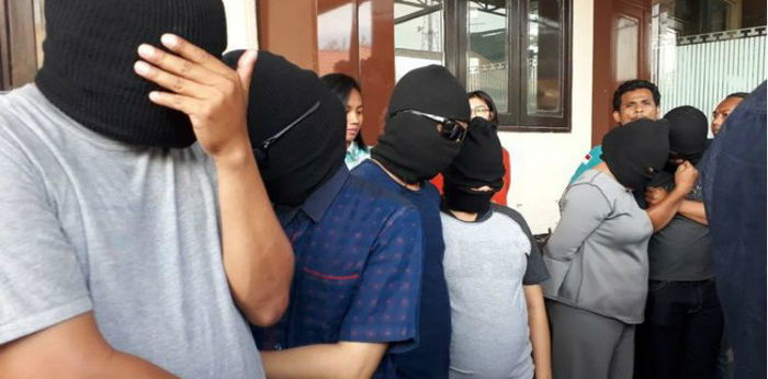 Hamil 8 bulan, ibu ini diajak suami ikut pesta seks di Surabaya