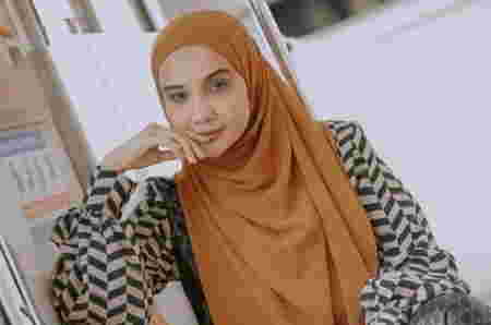 Biodata Zaskia Sungkar