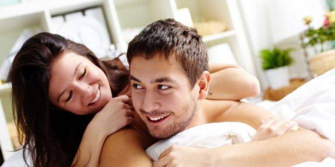 Wah, Ternyata Gairah Seks Pak Suami Bisa Dipengaruhi Oleh 5 Hal Ini!