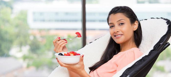 Pasca lahiran, ini 10 makanan super yang wajib Bunda konsumsi