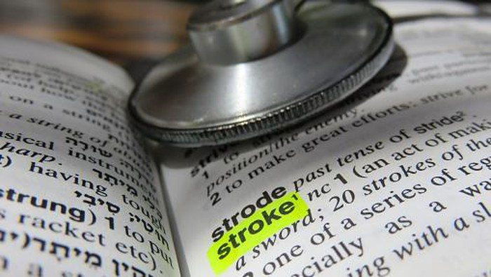 Bocah 14 tahun terserang stroke, tak bisa berjalan dan berbicara