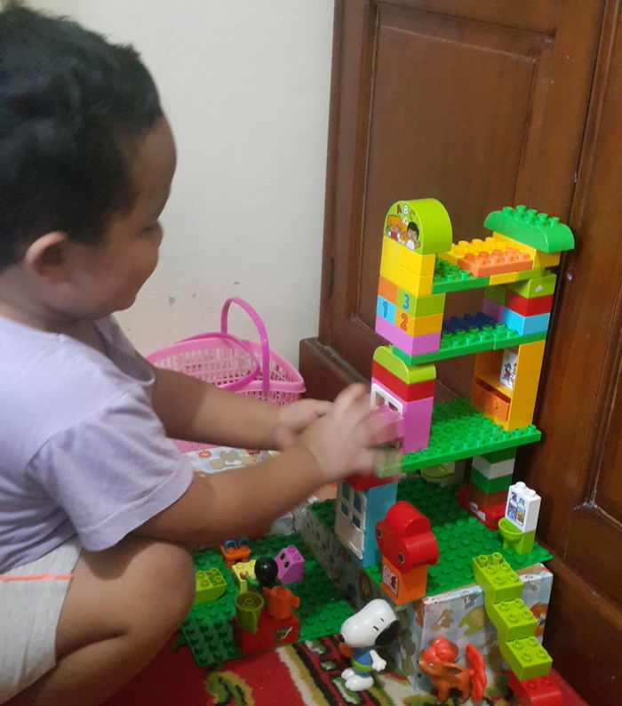 6 Tips untuk membantu mengembangkan kemampuan kognitif bayi