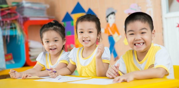 Perkembangan sosial anak jauh lebih penting ketimbang nilai A, ini alasannya!