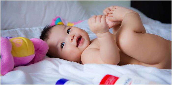 Ups, bayi ternyata bisa alami ereksi, apa penyebabnya?