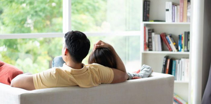 Tak Melulu di Ranjang, Ini 5 Posisi Bercinta yang Asyik untuk Dicoba!